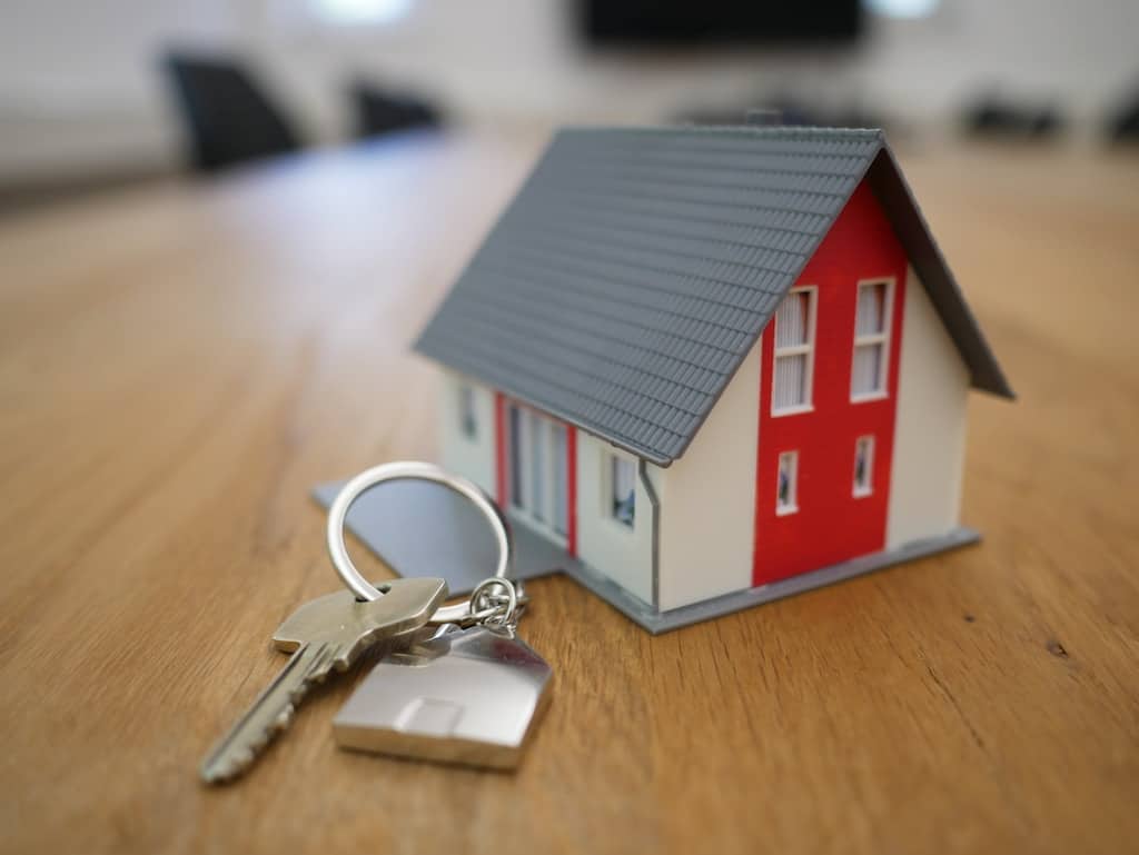 Zakup mieszkania obciążonego hipoteką w Pyrzycach – jak to zrobić bezpiecznie?