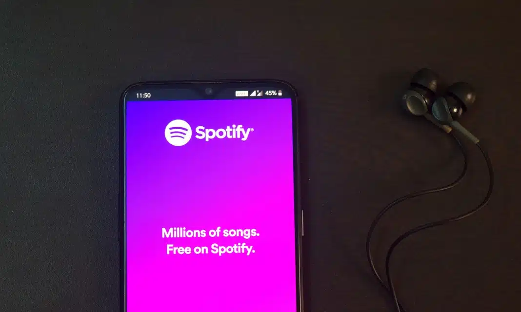 Jak sprawdzić ilość odtworzeń na spotify?