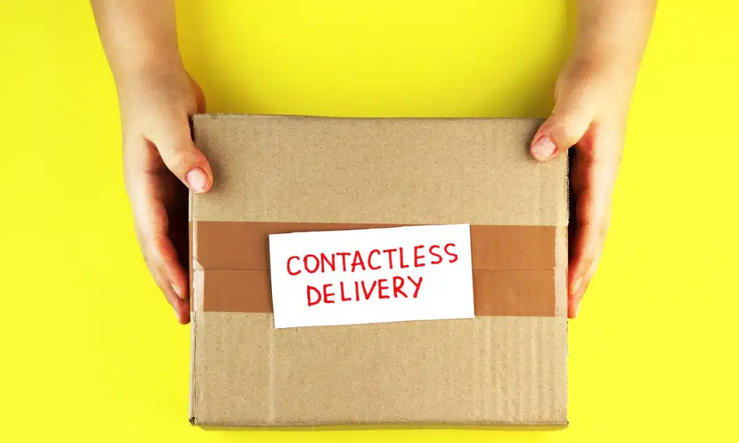 Jak wysłać pieniądze na e paczkę?